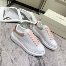 Alexander Mcqueen Low Shoes